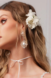 The Ravenna Earring in Pearl