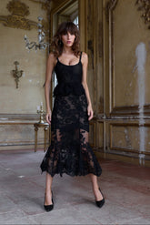 The Vinetta Set in Black Chantilly Lace