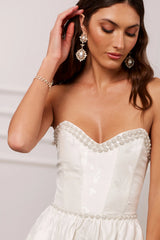 The Ravenna Earring in Pearl