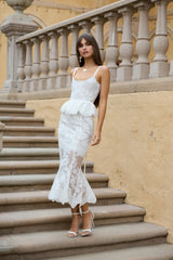 The Vinetta Set in White Chantilly Lace